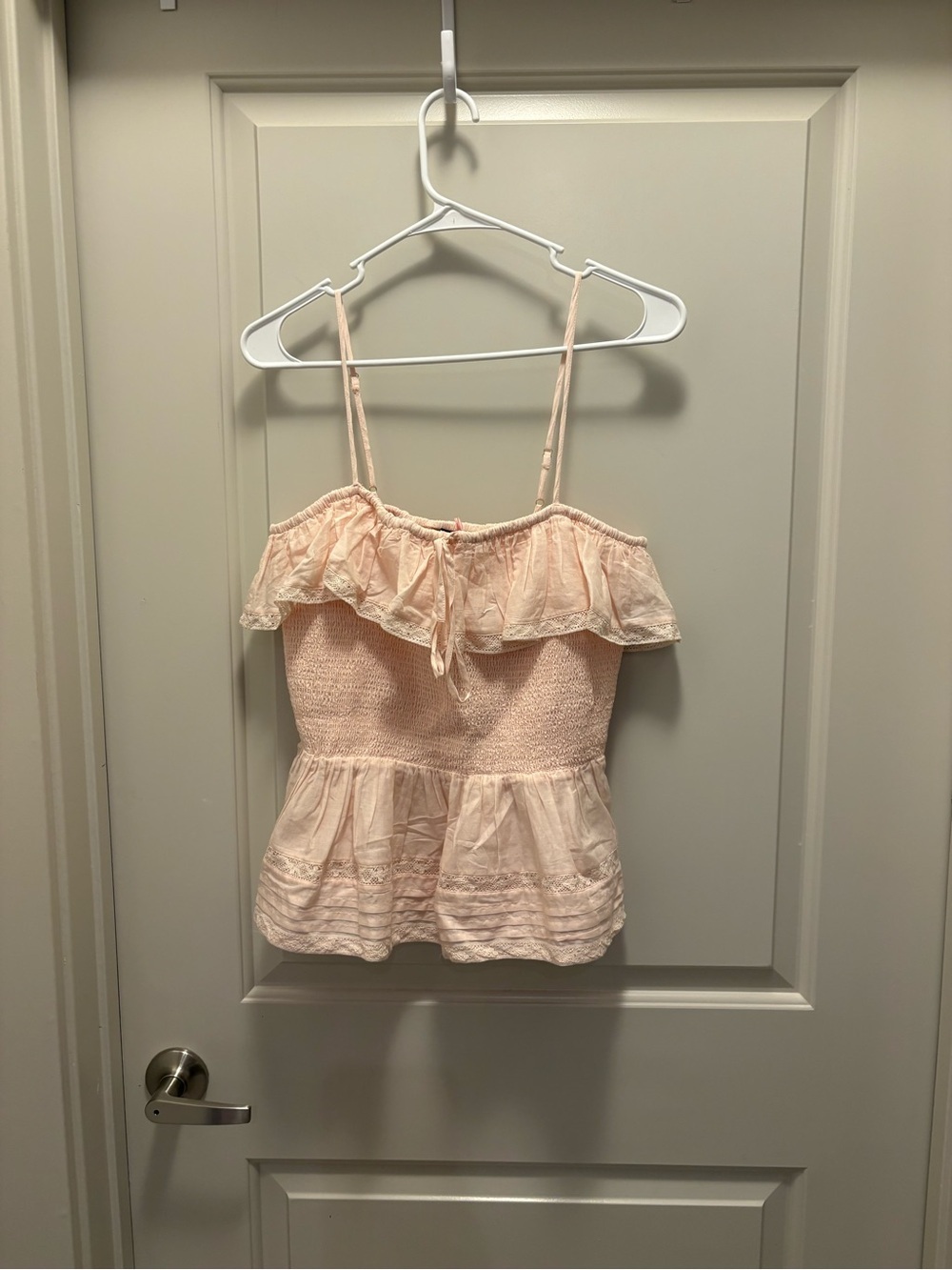 Light Pink Peach Smocked Ruffle Peplum Cami Top Vineyard Vines NWT Size M